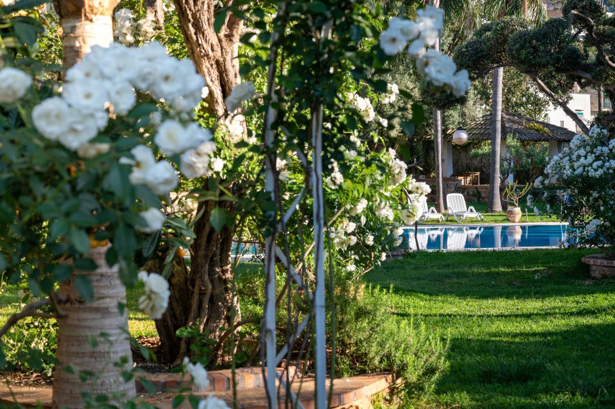 פלרמו Villa Megna - Green Paradise B&B מראה חיצוני תמונה