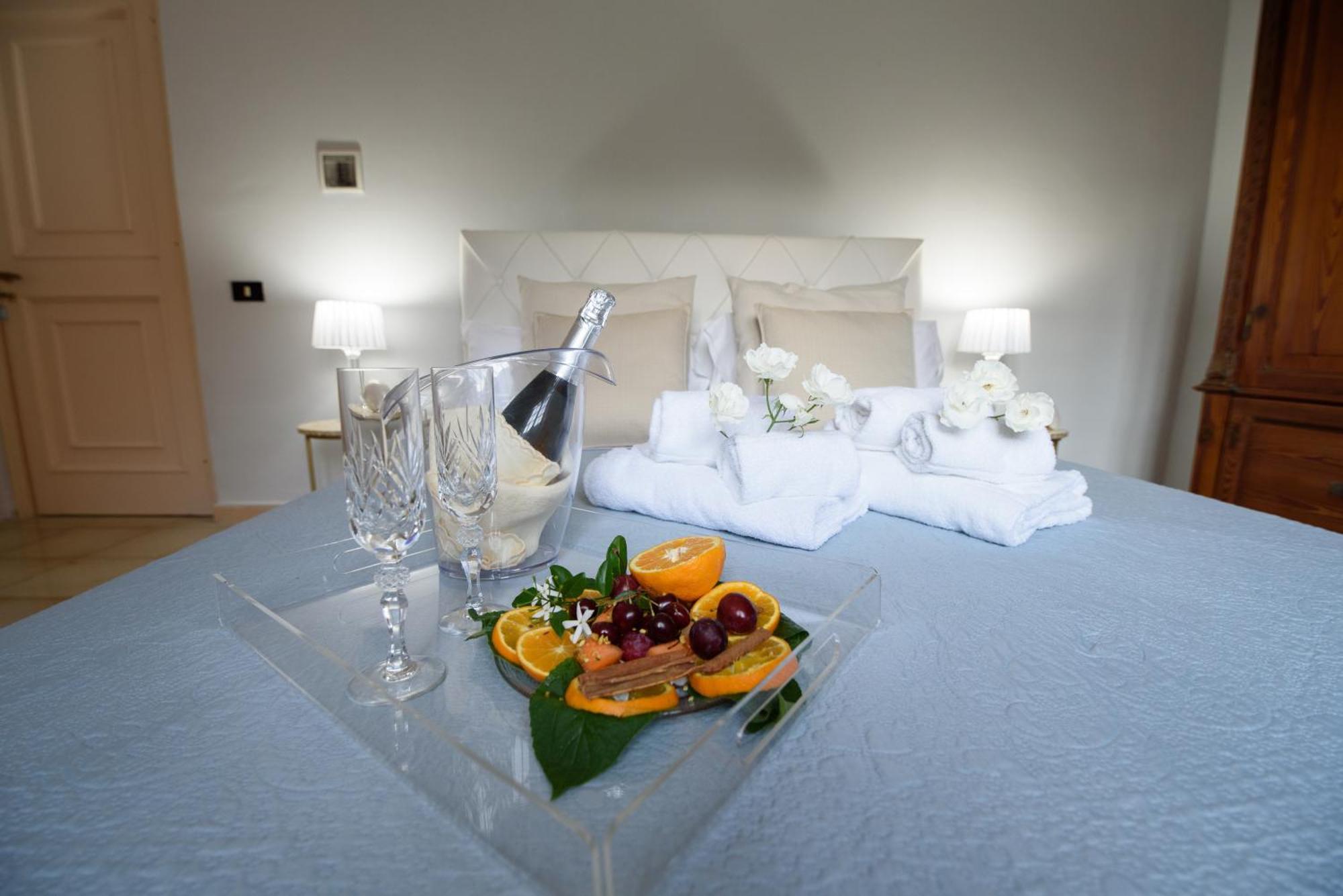 פלרמו Villa Megna - Green Paradise B&B מראה חיצוני תמונה